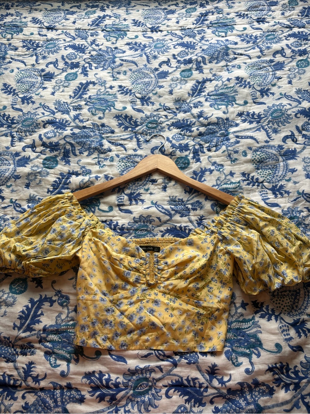 Abercrombie & Fitch Yellow Floral Puff Sleeve Crop Top